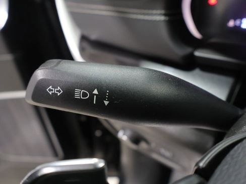 Used 2022 Jeep Grand Cherokee L Laredo w/ Luxury Tech Group I image 39