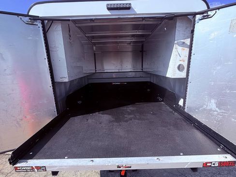 Used 2019 Ford F250 XL w/ Power Equipment Group RWD image 16