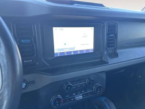Used 2022 Ford Bronco Black Diamond image 12