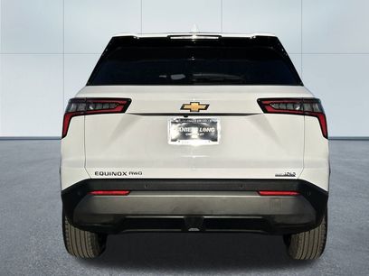 Used 2025 Chevrolet Equinox LT