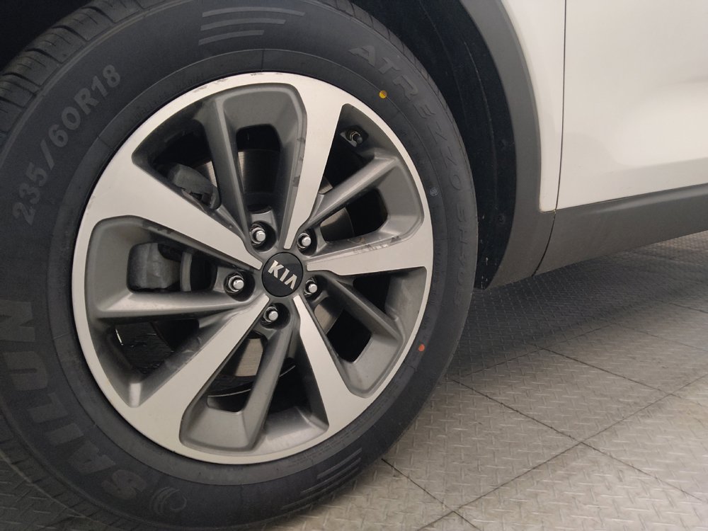 Used 2019 Kia Sorento EX w/ EX Touring Package FWD image 31