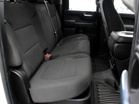 Used 2022 Chevrolet Silverado 2500 LT w/ Convenience Package image 35