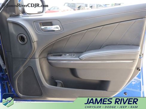 Used 2022 Dodge Charger SRT Hellcat image 8