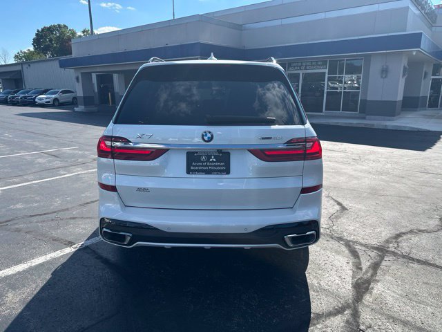 Used 2019 BMW X7 xDrive40i w/ Premium Package AWD/4WD image 4