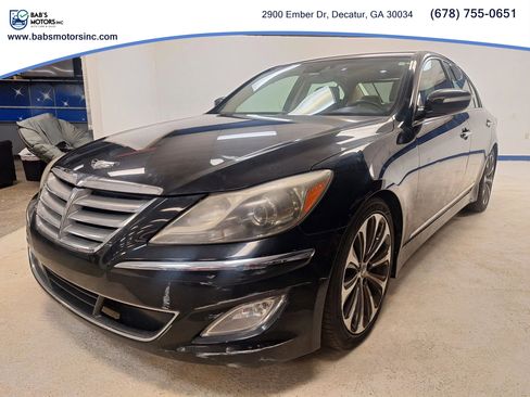 Used 2013 Hyundai Genesis 5.0 R-Spec image 3
