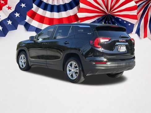 Used 2024 GMC Terrain SLE FWD image 22