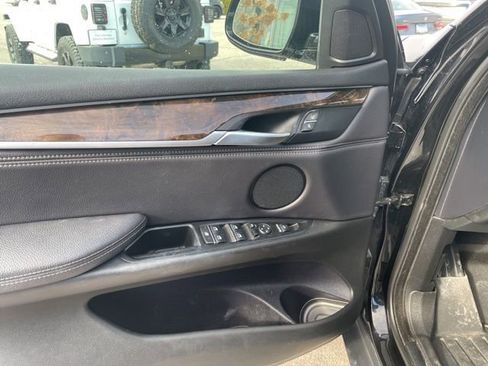 Used 2018 BMW X5 xDrive35i image 9