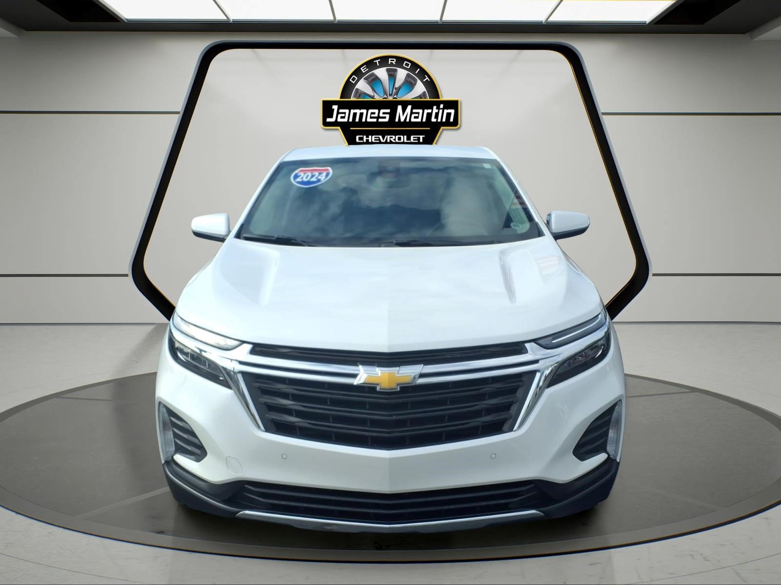 Certified 2024 Chevrolet Equinox LT FWD image 2