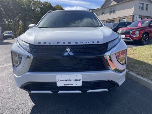 New 2026 Mitsubishi Eclipse Cross SEL image 8