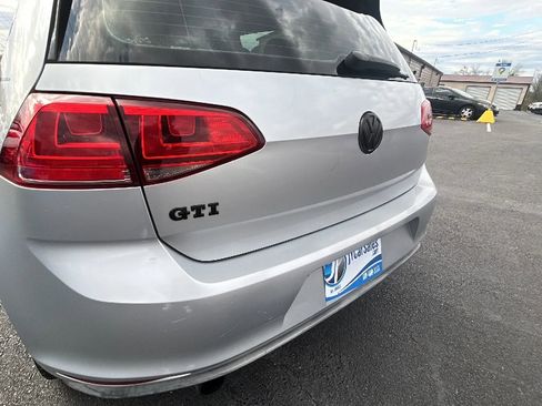 Used 2015 Volkswagen GTI S image 27