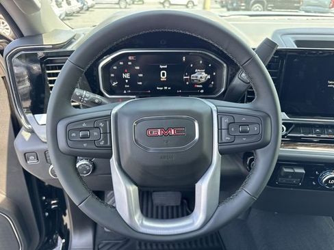 New 2026 GMC Sierra 1500 SLE AWD/4WD image 16