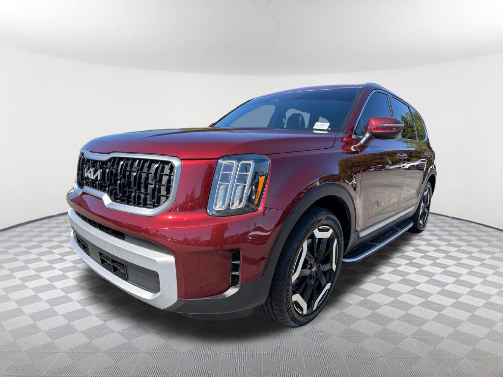 Used 2024 Kia Telluride EX w/ EX Captain's Chair Package AWD/4WD image 1
