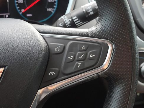 Used 2019 Chevrolet Equinox LS FWD image 27