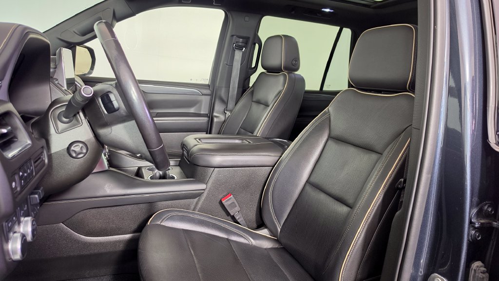 Used 2021 GMC Yukon SLT w/ SLT Luxury Plus Package AWD/4WD image 11