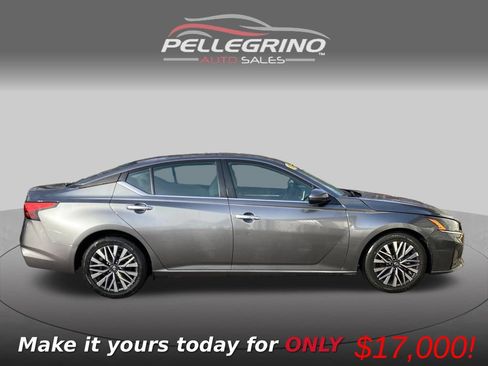 Used 2023 Nissan Altima 2.5 SV FWD image 8