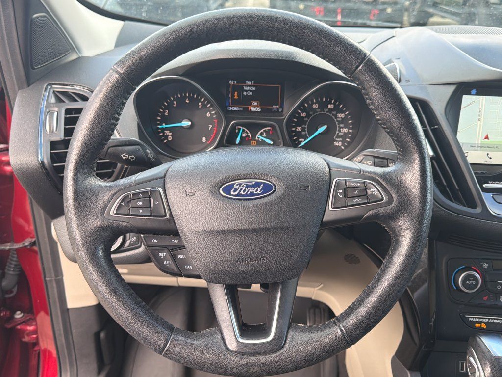 Used 2019 Ford Escape Titanium FWD image 17