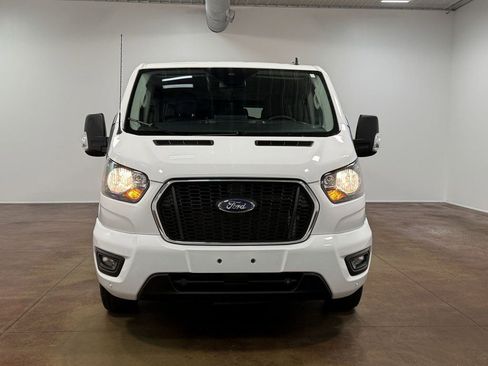 Used 2023 Ford Transit 350 XLT image 33