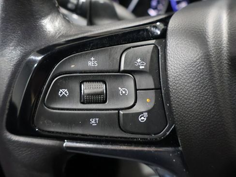 Used 2024 Buick Enclave Premium image 35