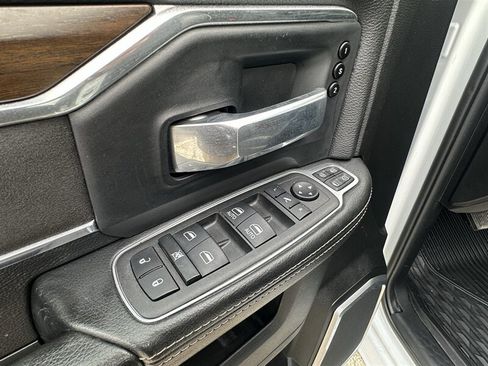 Used 2023 RAM 3500 Laramie AWD/4WD image 49