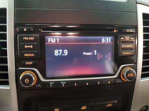 Used 2017 Nissan Frontier SV AWD/4WD image 22
