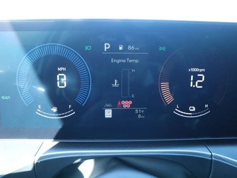 New 2026 Hyundai Santa Fe SE FWD image 12