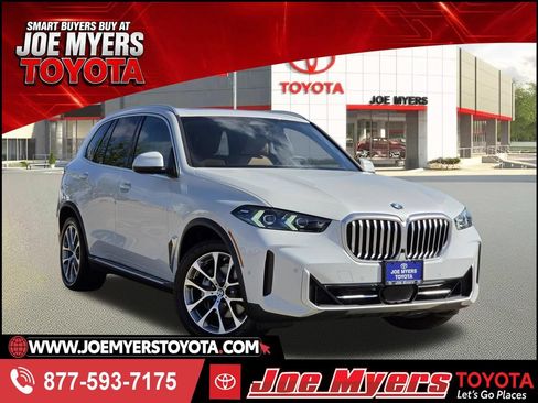 Used 2025 BMW X5 xDrive40i AWD/4WD image 1