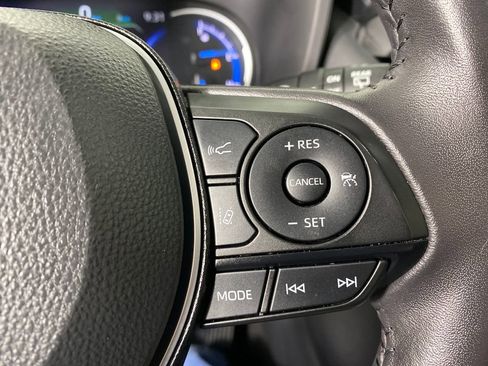 Certified 2024 Toyota RAV4 XLE Premium image 16