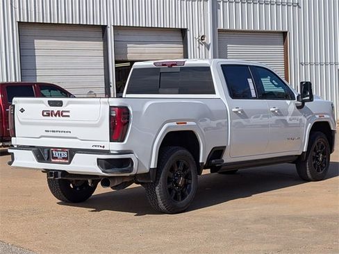 Used 2024 GMC Sierra 2500 AT4 w/ AT4 Premium Plus Package image 6
