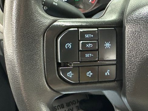 Used 2022 Ford F150 XLT image 5