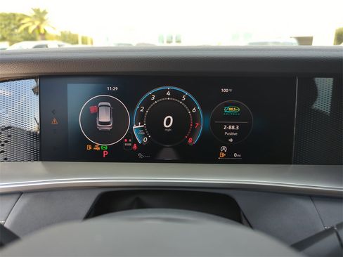 New 2026 Volkswagen Tiguan SE R-Line image 43