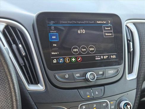 Used 2024 Chevrolet Malibu LT FWD image 14