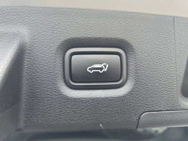 Used 2023 Hyundai Santa Fe Calligraphy AWD/4WD image 19