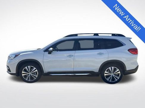 Used 2022 Subaru Ascent Touring AWD/4WD image 4