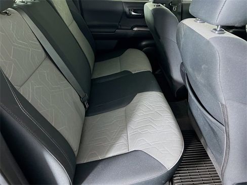 Used 2023 Toyota Tacoma TRD Off-Road image 26