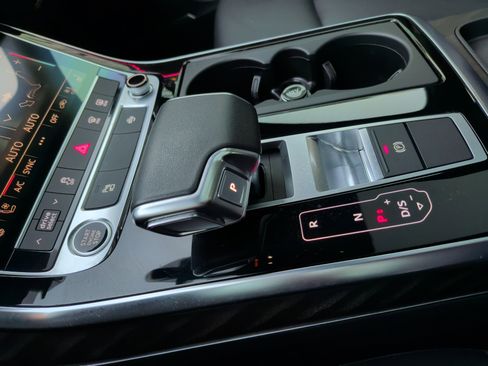 Used 2023 Audi Q7 Premium Plus w/ Premium Plus Package image 26