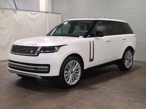 New 2026 Land Rover Range Rover SE AWD/4WD image 1