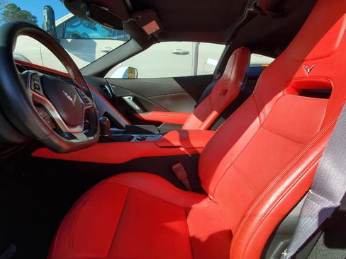 Used 2016 Chevrolet Corvette Z06 w/ 2LZ Preferred Equipment Group image 4