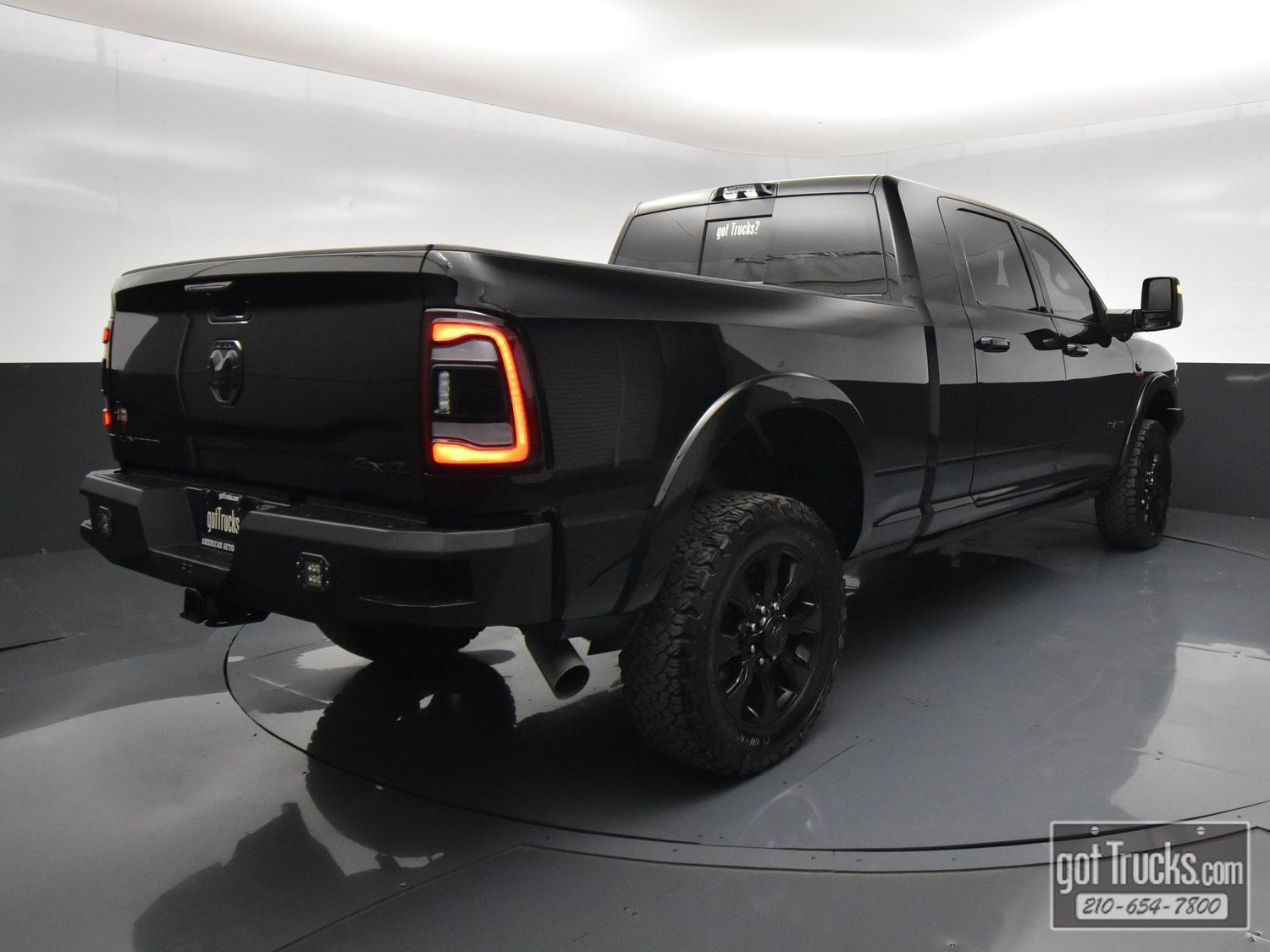 Used 2024 RAM 2500 Limited AWD/4WD image 48