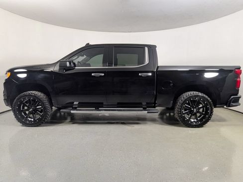 Used 2024 Chevrolet Silverado 1500 LTZ RWD image 4