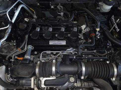 Used 2018 Honda Accord EX-L image 30