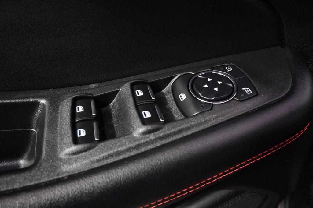 Used 2023 Ford Edge ST-Line AWD/4WD image 23