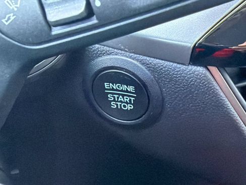 Used 2024 Ford Escape Active AWD/4WD image 16