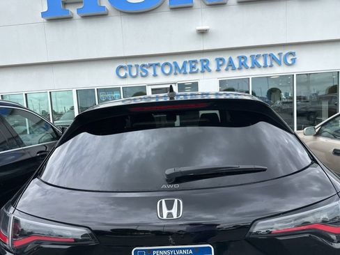 Used 2023 Honda HR-V Sport image 5