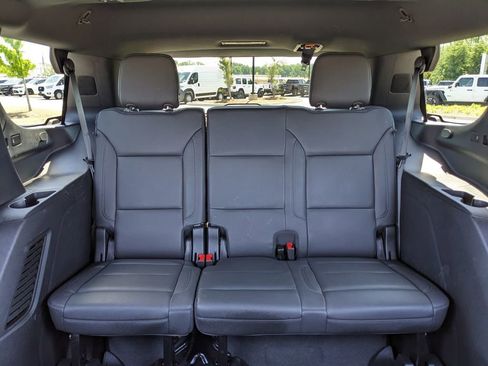 Used 2024 Chevrolet Tahoe Z71 w/ Luxury Package image 51