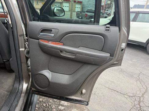 Used 2012 Chevrolet Tahoe LS image 29