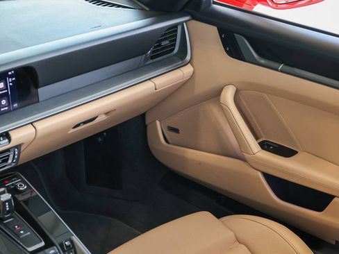 Certified 2024 Porsche 911 Cabriolet image 61