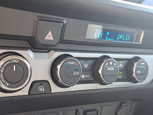Used 2023 Toyota Tacoma SR AWD/4WD image 26
