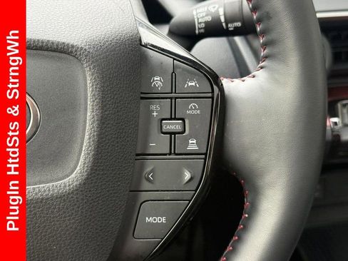 Used 2024 Toyota Prius Prime FWD image 21