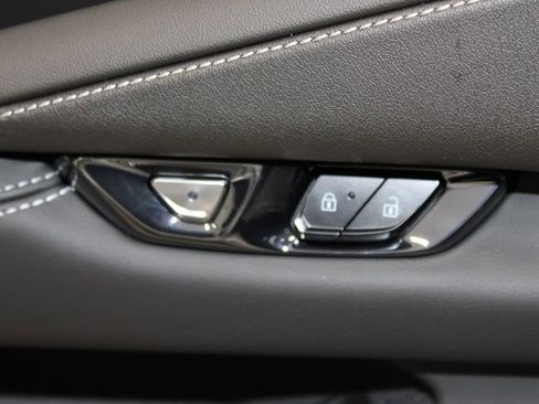 New 2026 Chevrolet Corvette Stingray Preferred Cpe w/ 2LT image 37