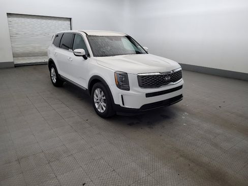 Used 2020 Kia Telluride LX FWD image 13
